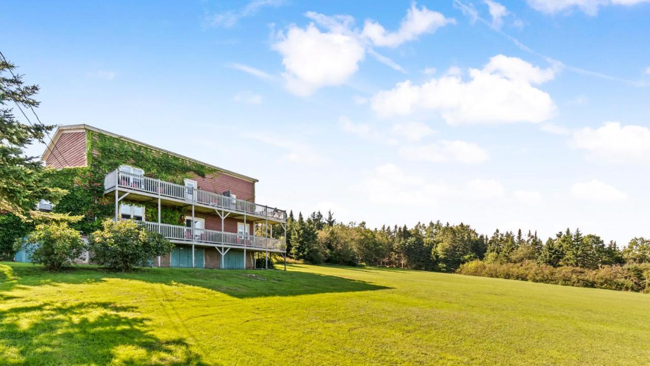Bayview Pines Country Inn B&B Махон Бэй Экстерьер фото